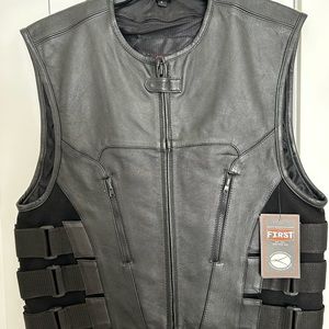 NWT Men’s Large Commando Leather Motorcycle Vest